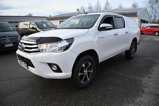 Toyota Hilux vaihtoauto