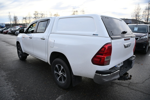 Toyota Hilux vaihtoauto