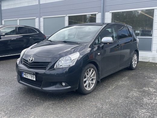 Toyota Verso vaihtoauto