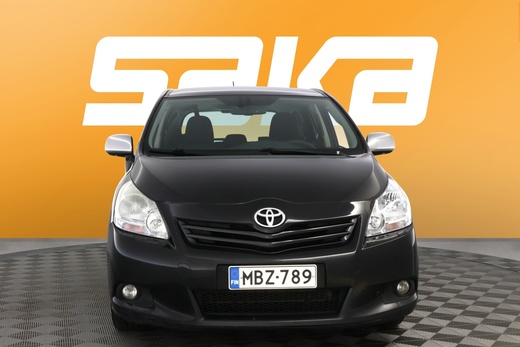 Toyota Verso vaihtoauto