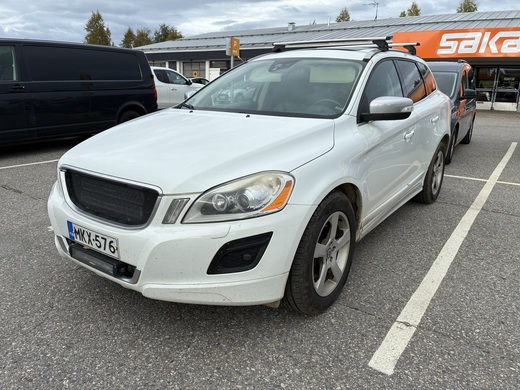 Volvo XC60 vaihtoauto