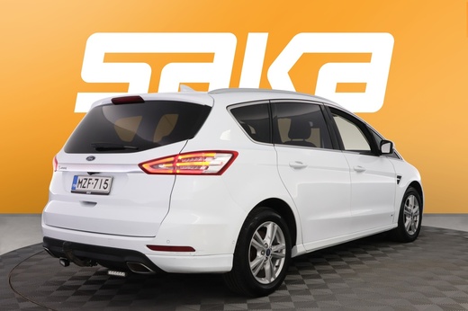 Ford S-MAX vaihtoauto