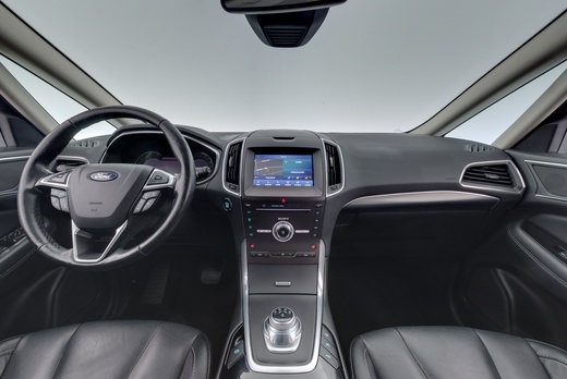 Ford S-MAX vaihtoauto