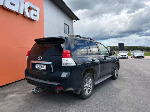 Toyota Land Cruiser vaihtoauto