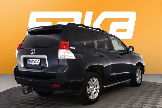 Toyota Land Cruiser vaihtoauto