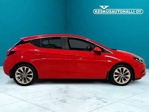 Opel Astra vaihtoauto