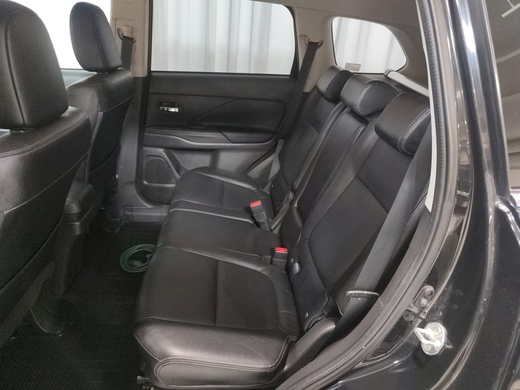 Mitsubishi Outlander vaihtoauto