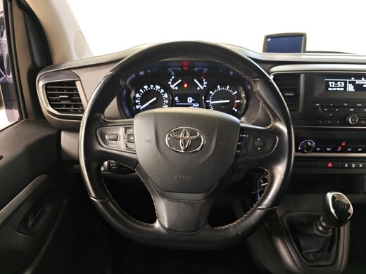 Toyota Proace Verso vaihtoauto