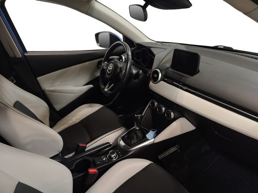 Mazda 2 vaihtoauto