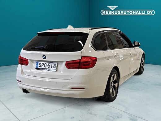 BMW 320 vaihtoauto