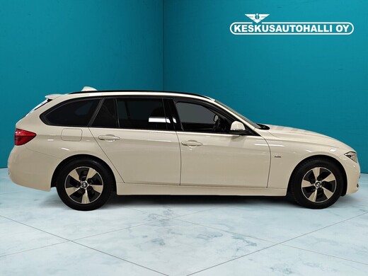 BMW 320 vaihtoauto