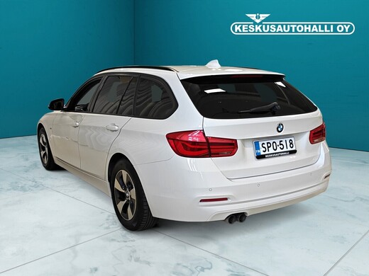 BMW 320 vaihtoauto