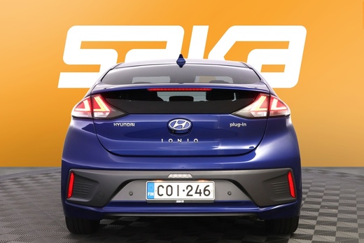 Hyundai IONIQ plug-in vaihtoauto