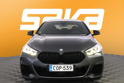 BMW M235i vaihtoauto