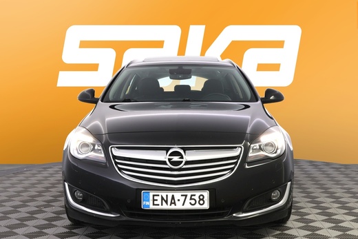 Opel Insignia vaihtoauto