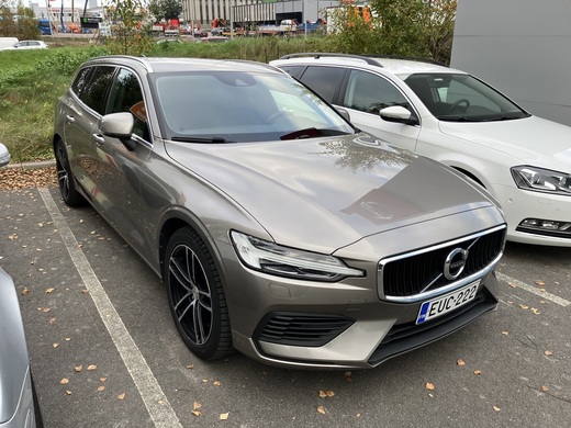 Volvo V60 vaihtoauto