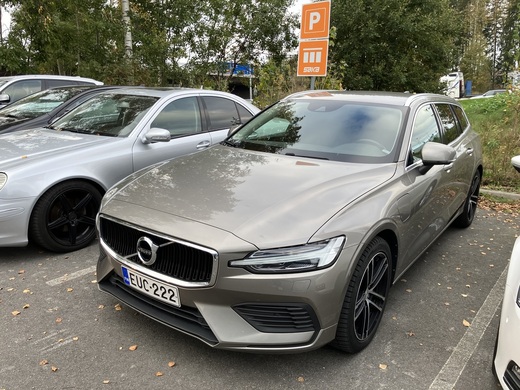 Volvo V60 vaihtoauto