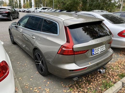 Volvo V60 vaihtoauto