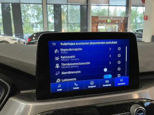 Ford Kuga vaihtoauto