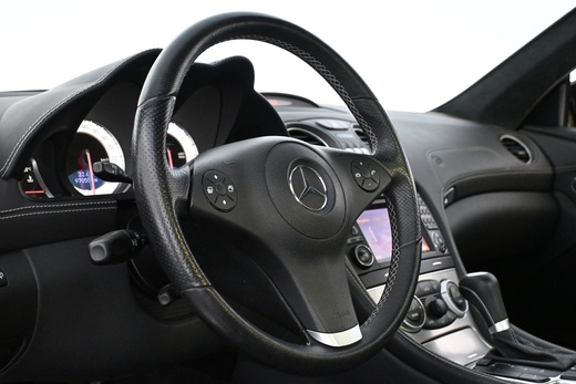 Mercedes-Benz SL vaihtoauto