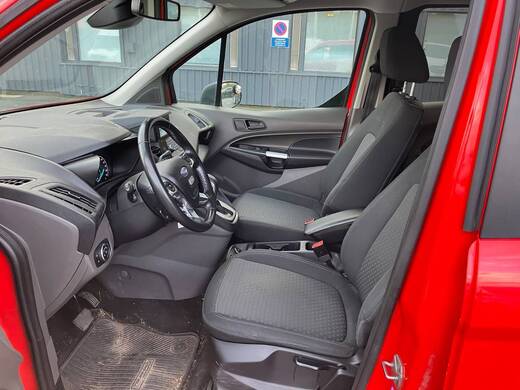 Ford Grand Tourneo Connect vaihtoauto