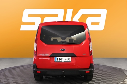 Ford Grand Tourneo Connect vaihtoauto