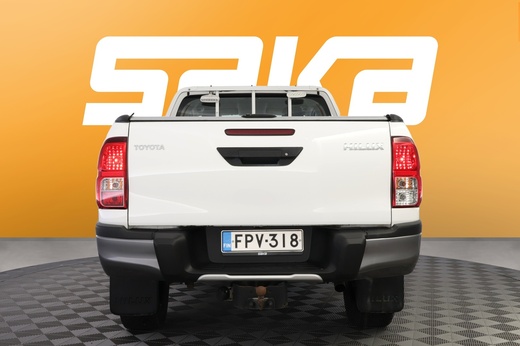 Toyota Hilux vaihtoauto