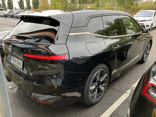 BMW iX vaihtoauto