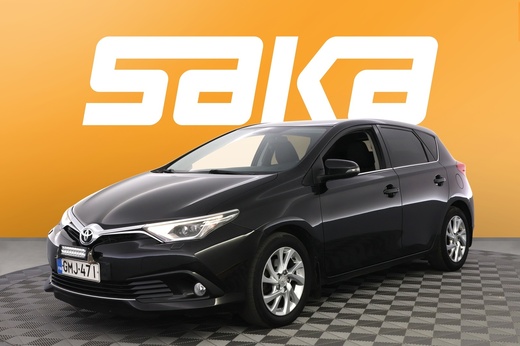 Toyota Auris vaihtoauto