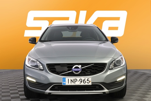 Volvo V60 Cross Country vaihtoauto