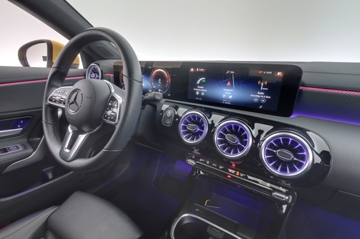 Mercedes-Benz CLA-sarja vaihtoauto
