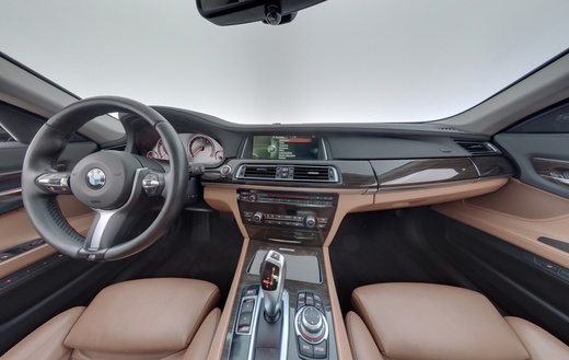 BMW 730 vaihtoauto