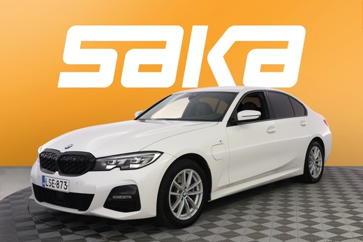 BMW 330 vaihtoauto