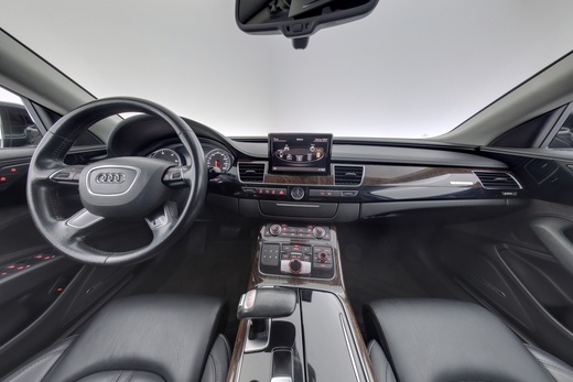 Audi A8 vaihtoauto