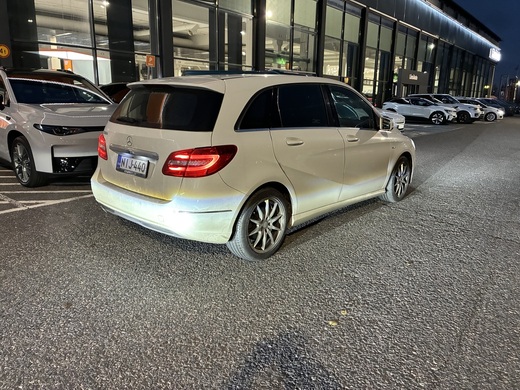 Mercedes-Benz B vaihtoauto