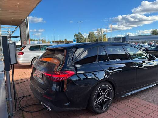 Mercedes-Benz C vaihtoauto