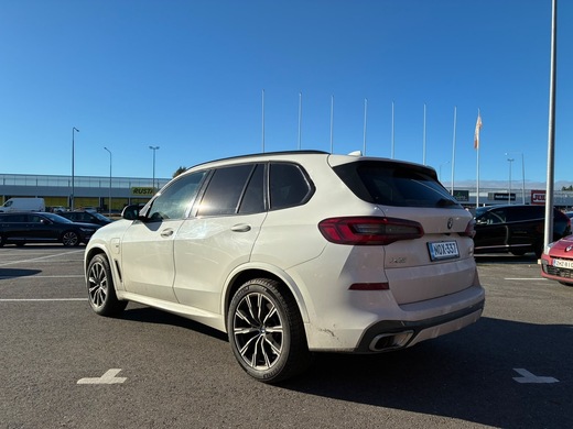 BMW X5 vaihtoauto