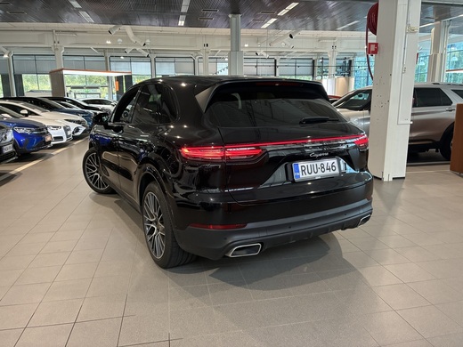 Porsche Cayenne vaihtoauto