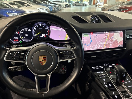 Porsche Cayenne vaihtoauto