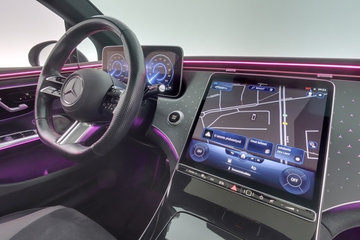 Mercedes-Benz EQE vaihtoauto