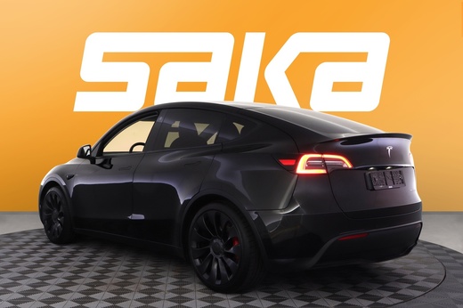 Tesla Model Y vaihtoauto