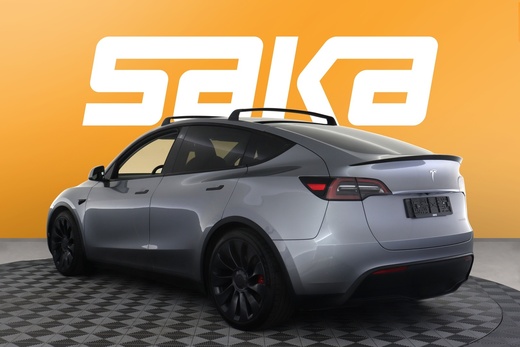 Tesla Model Y vaihtoauto