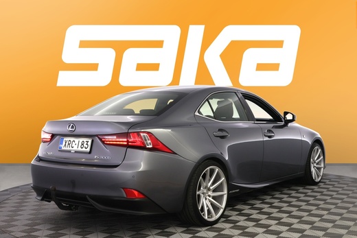 Lexus IS vaihtoauto