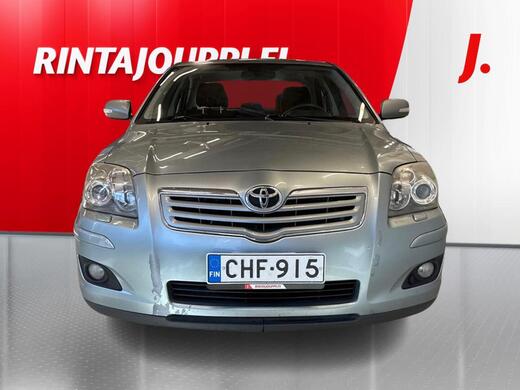 Toyota Avensis vaihtoauto