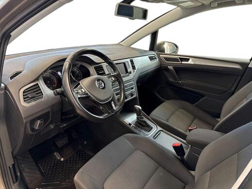 Volkswagen Golf Sportsvan vaihtoauto
