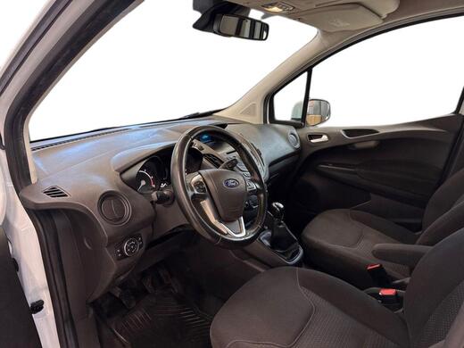 Ford Transit Courier vaihtoauto