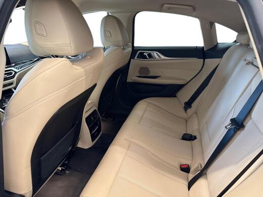 BMW i4 vaihtoauto