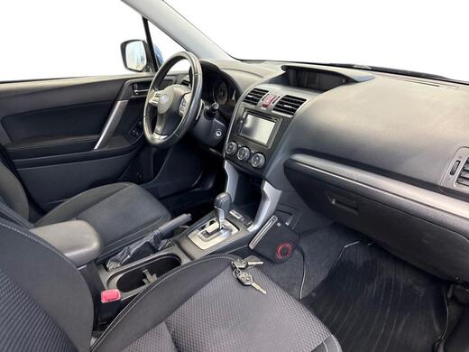 Subaru Forester vaihtoauto