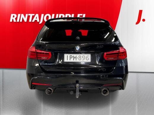 BMW 330 vaihtoauto