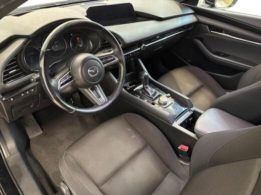 Mazda 3 vaihtoauto